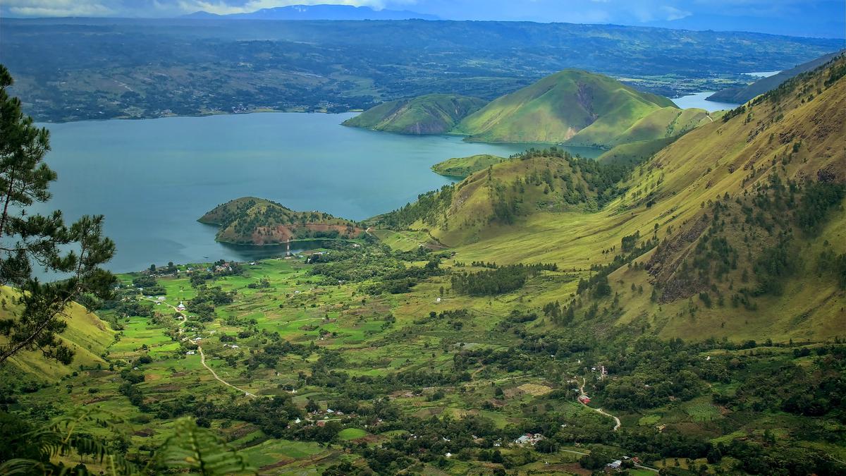 Danau Toba dan Pulau Samosir: Cerita Legenda Rakyat Sumatera Utara