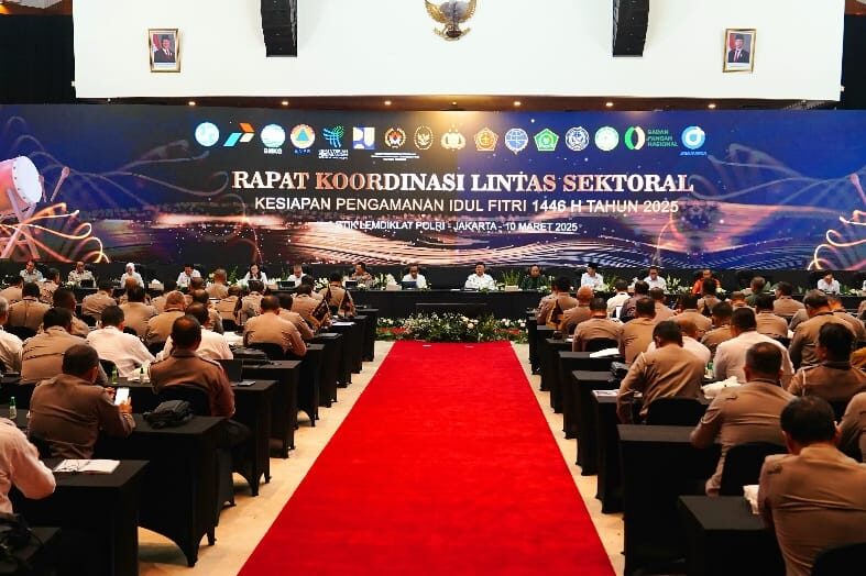 66.714 Prajurit TNI Disiagakan Demi Keamanan dan Kenyamanan Idulfitri 2025
