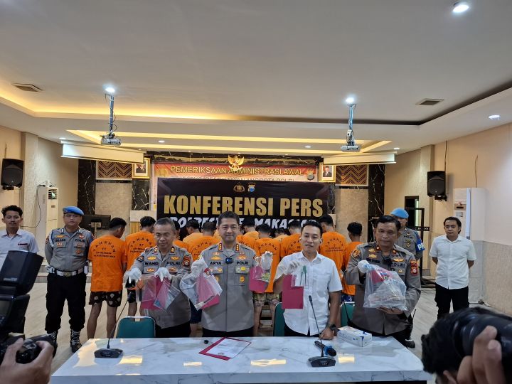 Teror Busur di Makassar,Polisi Tangkap 27 Pelaku