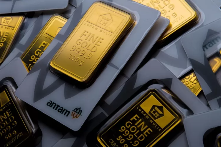 Harga Emas Sentuh Rp1,9 Juta, Investor Diminta Waspada