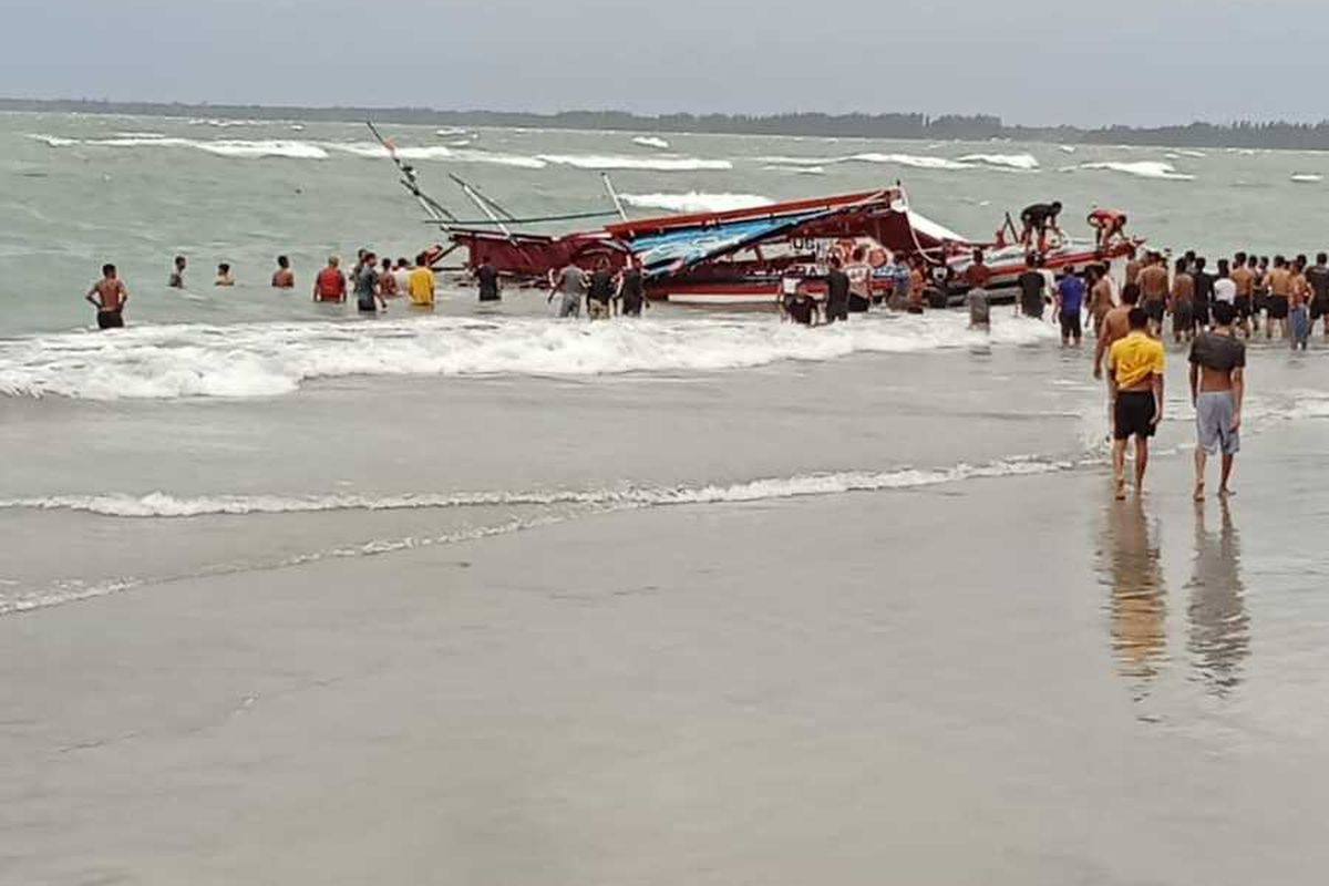 Kapal Wisata Pulau Tikus Bengkulu Tenggelam, 7 Orang Dinyatakan Meninggal Dunia